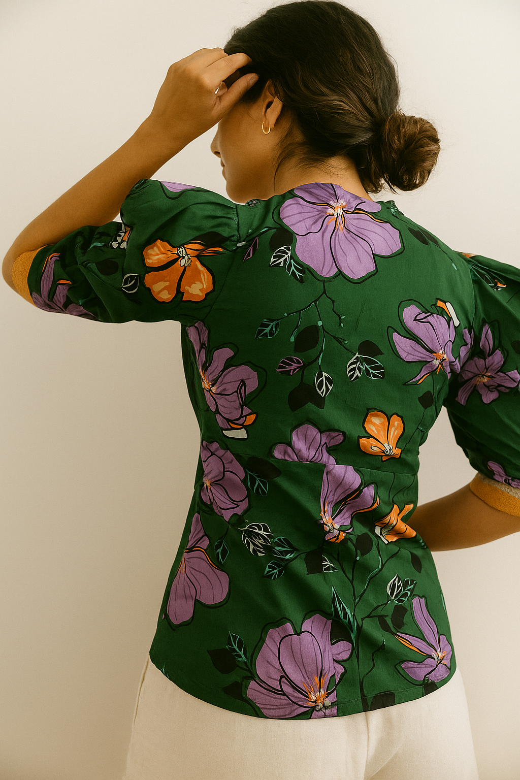 blusa verde con estampado floral ela blusa verde con estampado floral ela